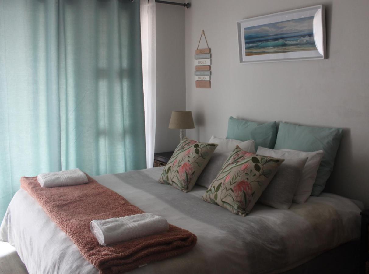 Seester Accommodation Lambert's Bay Ruang foto